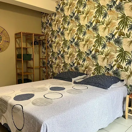 Center Yellow Daire Oostende